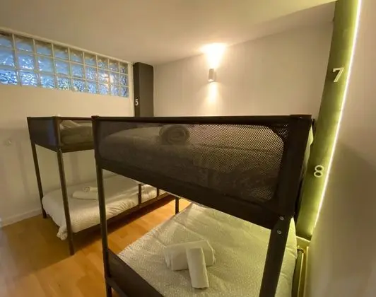Ortak Ranzalı Oda, Karma Ranzalı Oda, Ortak Banyo (1 bed in 10 Bed Dorm)