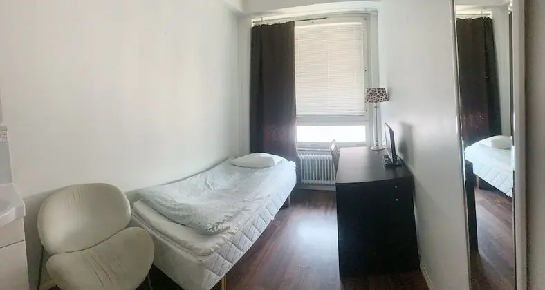 Tek Kişilik Oda, Ortak Banyo