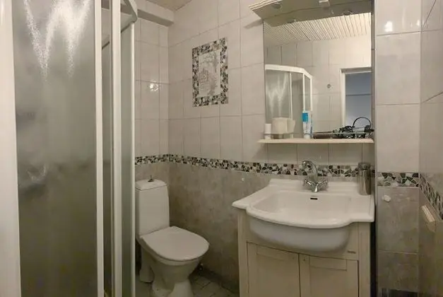 Tek Kişilik Oda, Ortak Banyo