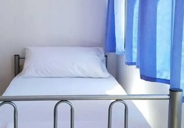 Ortak Ranzalı Oda, Karma Ranzalı Oda (4 - for 5)