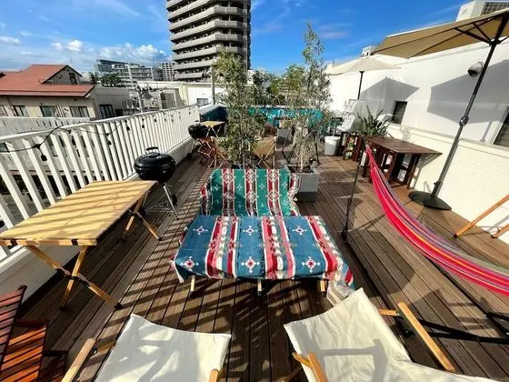 Basic Oda, Sadece erkekler için, Sigara İçilmez (Whole Dormitory, Shower Only)