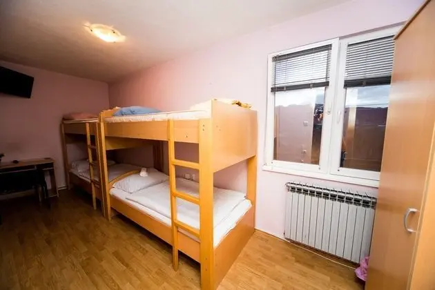 Bed in 4-Bed Dormitory