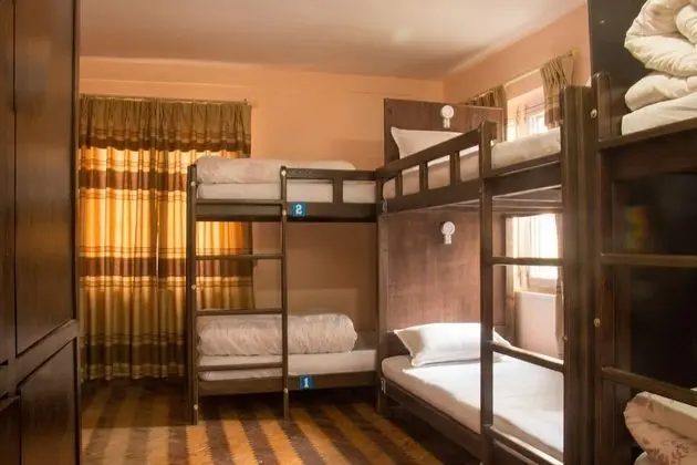 Basic Ortak Ranzalı Oda, Karma Ranzalı Oda, Engellilere Uygun, 2 Banyolu