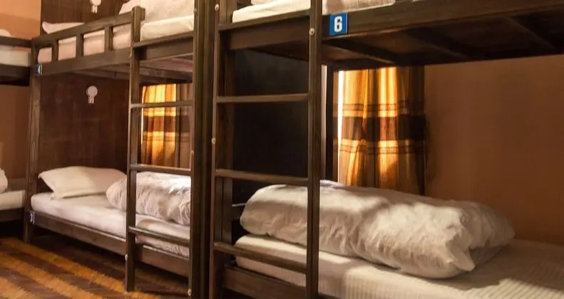 Basic Ortak Ranzalı Oda, Karma Ranzalı Oda, Engellilere Uygun, 2 Banyolu