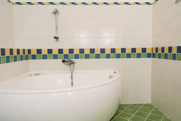 Ortak Ranzalı Oda, Sadece kadınlar için (1 Bed in 6 Person Dorm)