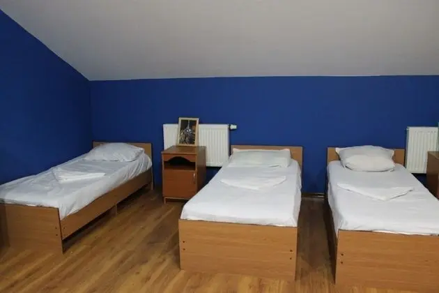 Ortak Ranzalı Oda, Karma Ranzalı Oda