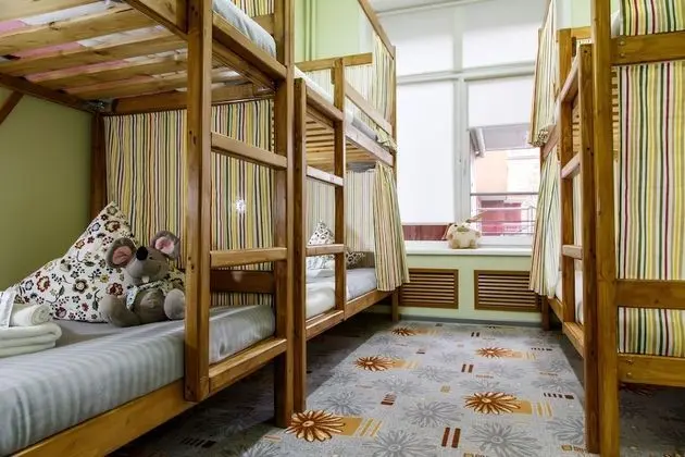 Standard Ortak Ranzalı Oda, Sadece kadınlar için