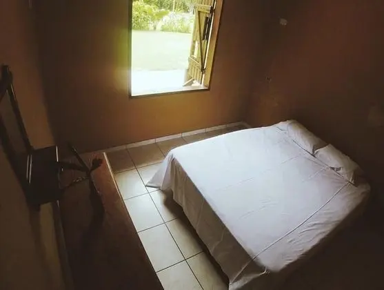 Tek Büyük Yataklı Oda, Ortak Banyo