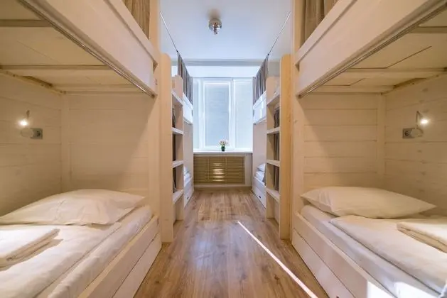 Ortak Ranzalı Oda, Karma Ranzalı Oda (Bed in 10-bed Room)