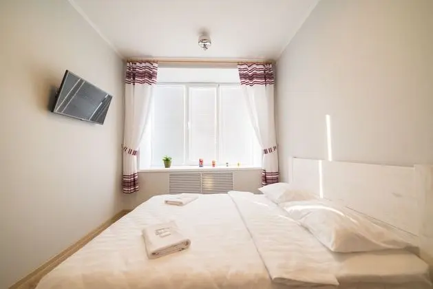 Tek Büyük Yataklı Oda, Ortak Banyo