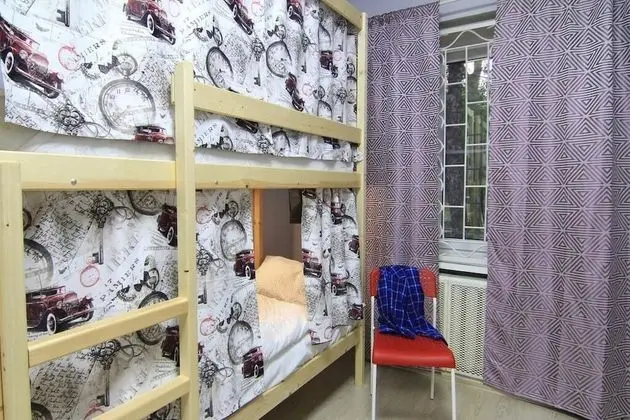 Ortak Ranzalı Oda, Karma Ranzalı Oda (1 Bed in 8 Person Dorm)
