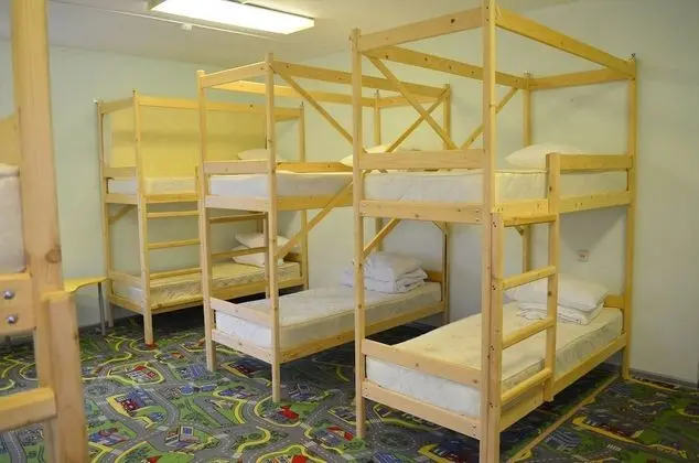 Ortak Ranzalı Oda, Sadece erkekler için (10 beds)