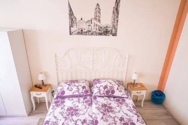 Tek Büyük veya İki Ayrı Yataklı Oda