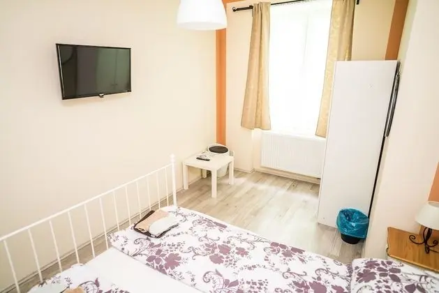 Tek Büyük veya İki Ayrı Yataklı Oda