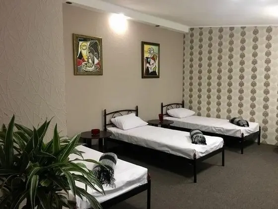 Ortak Ranzalı Oda, Karma Ranzalı Oda (Bed in 7-Bed Dormitory)