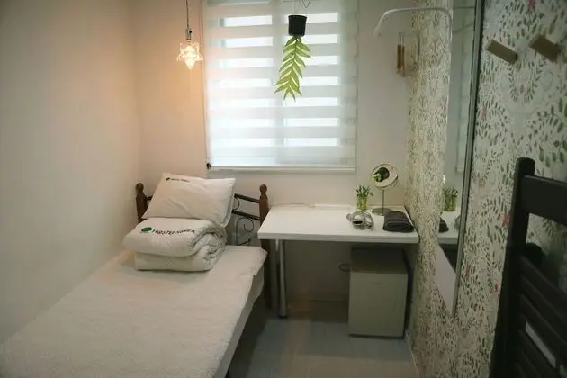 Tek Kişilik Oda, Ortak Banyo (Type A)
