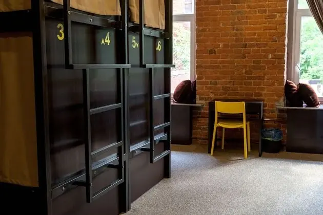Ortak Ranzalı Oda, Sadece kadınlar için (10 beds)