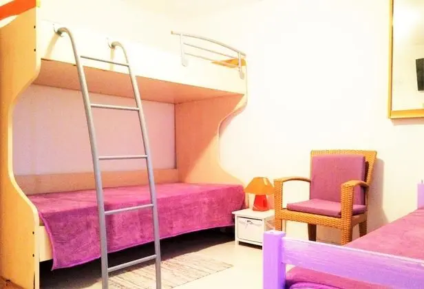 Üç Kişilik Oda, Ortak Banyo