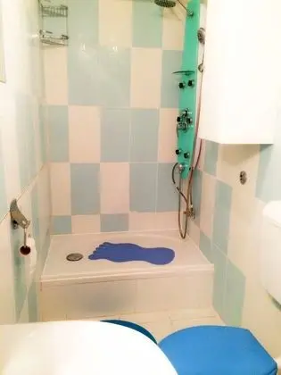 Üç Kişilik Oda, Özel Banyo