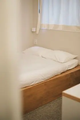Standard Tek Büyük Yataklı Oda, Ortak Banyo
