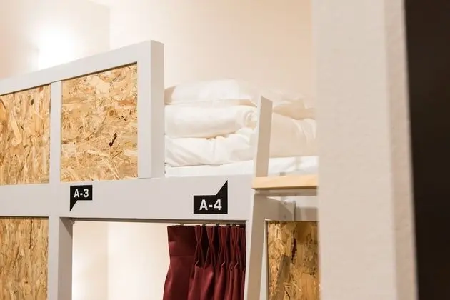 Ortak Ranzalı Oda, Karma Ranzalı Oda (4 Beds)