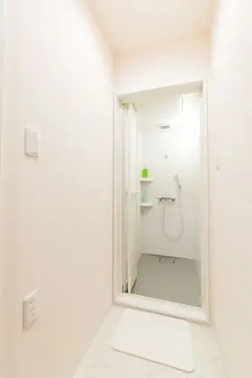 Ortak Ranzalı Oda, Sadece kadınlar için