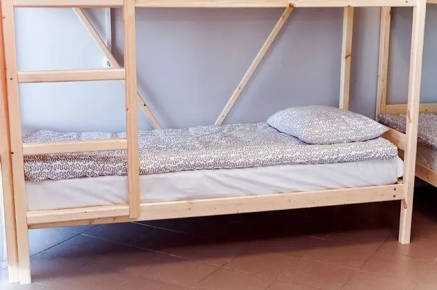Ortak Ranzalı Oda (Bed in 6-Bed Dormitory Room)
