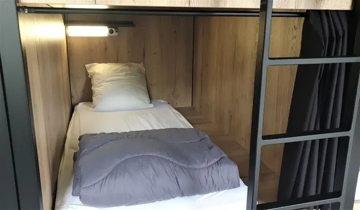 Economy Ortak Ranzalı Oda (Douze)