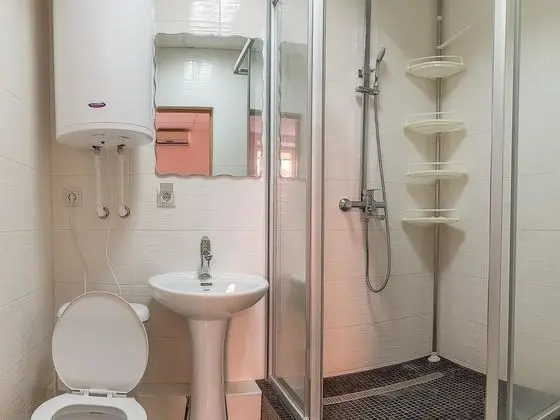 Ortak Ranzalı Oda, Sadece kadınlar için (12 beds)