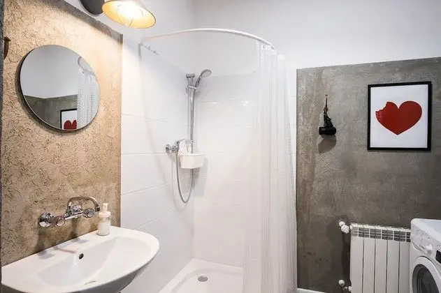 Oda, Ortak Banyo, Şehir Manzaralı