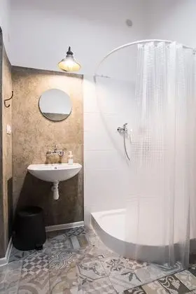 Oda, Ortak Banyo, Şehir Manzaralı