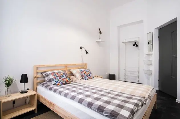 Tek Büyük Yataklı Oda, Banyolu/Duşlu