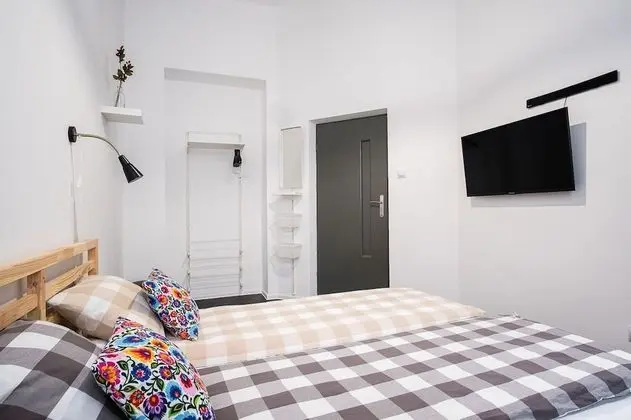 Tek Büyük Yataklı Oda, Banyolu/Duşlu