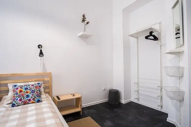 Tek Büyük Yataklı Oda, Banyolu/Duşlu