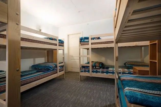 Oda, Karma Ranzalı Oda (Bed in 8-Bed)