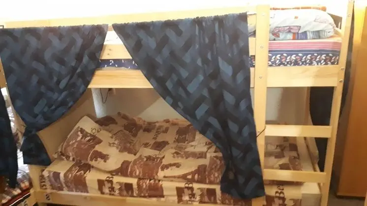 Oda, Karma Ranzalı Oda (Bed in 8-Bed)