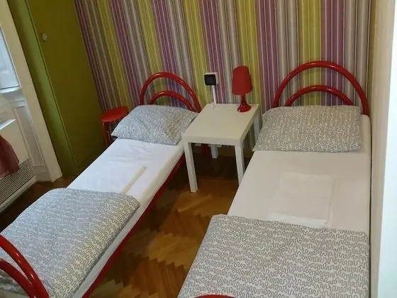 Economy İki Ayrı Yataklı Oda, 2 Tek Kişilik Yatak, Banyolu/Duşlu, Zemin Kat