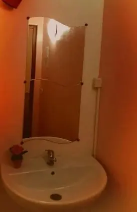 Economy Ortak Ranzalı Oda, Karma Ranzalı Oda, Ortak Banyo