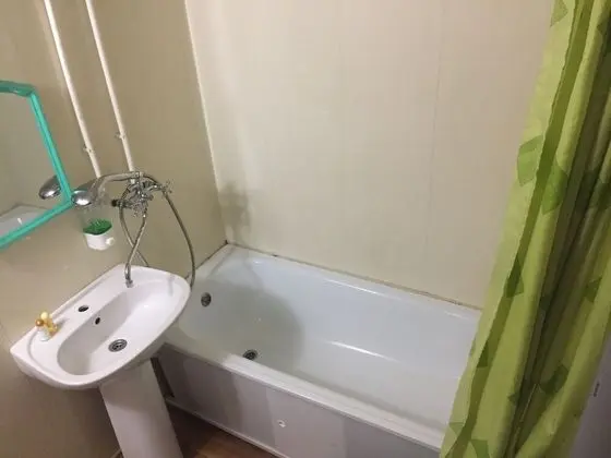 Economy Tek Büyük Yataklı Oda, Ortak Banyo