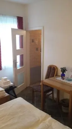 Standard Üç Kişilik Oda, 3 Tek Kişilik Yatak