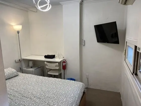 Standard Tek Büyük Yataklı Oda