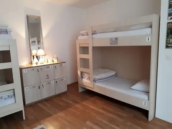 Ortak Ranzalı Oda (Bed in Dormitory)