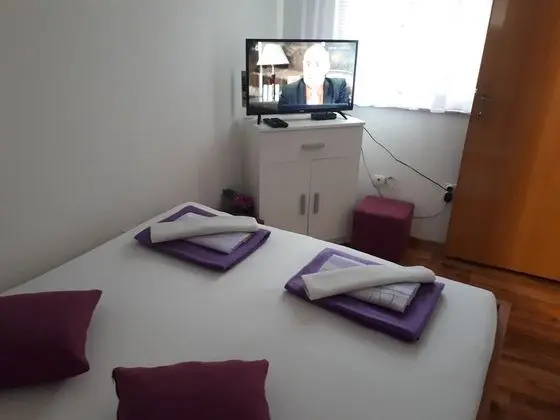 Tek Büyük Yataklı Oda