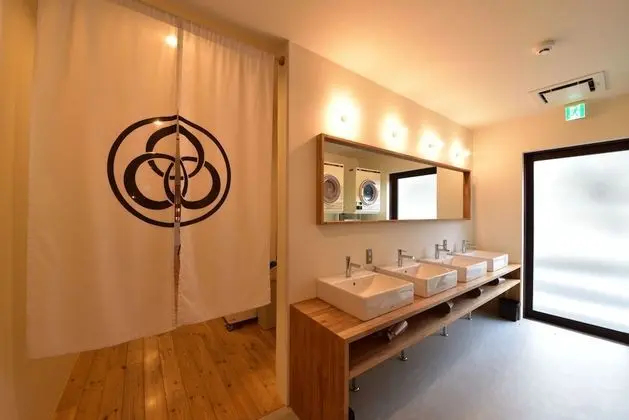 Ortak Ranzalı Oda, Karma Ranzalı Oda (8 Beds)