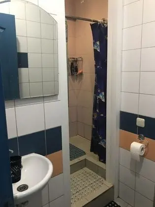 Ortak Ranzalı Oda, Sadece kadınlar için, Ortak Banyo (4-Beds)
