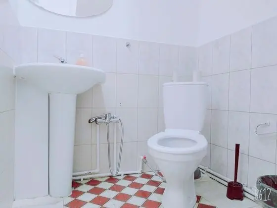 Economy Tek Büyük Yataklı Oda, Ortak Banyo