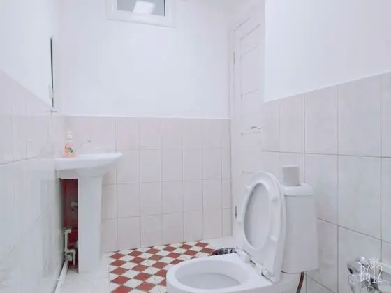 Economy Tek Büyük Yataklı Oda, Ortak Banyo