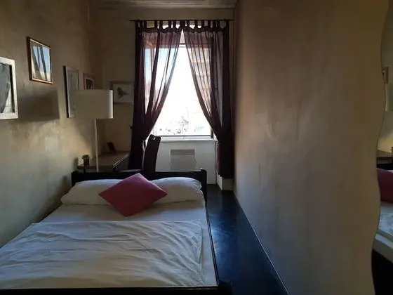 City Tek Büyük Yataklı Oda, Ortak Banyo, Şehir Manzaralı