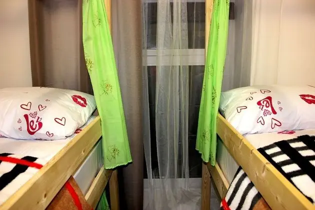 Ortak Ranzalı Oda, Karma Ranzalı Oda, Ortak Banyo (14 beds)