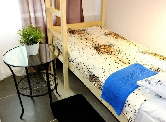 Ortak Ranzalı Oda, Sadece erkekler için, Ortak Banyo (6 beds)